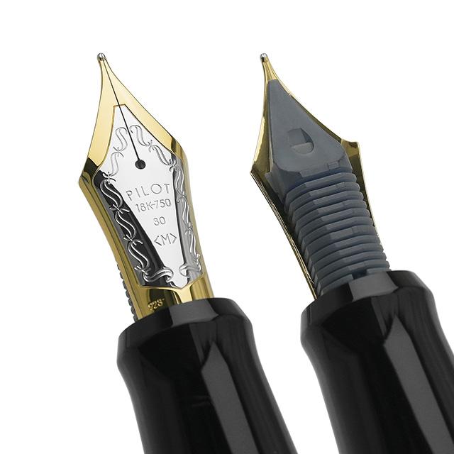 Pilot CUSTOM URUSHI Fountain Pen Black Broad Nib FKV-88SR-B-B