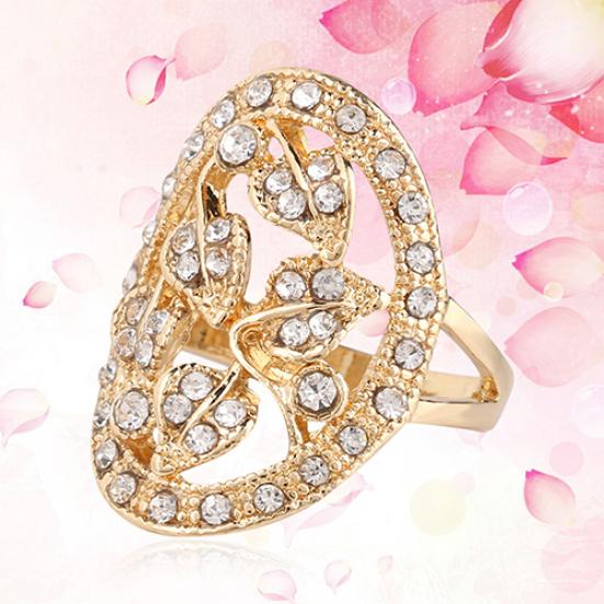 Women Luxury Golden Color Leaves Hollow Rhinestone Wedding Banquet Ring Jewelry