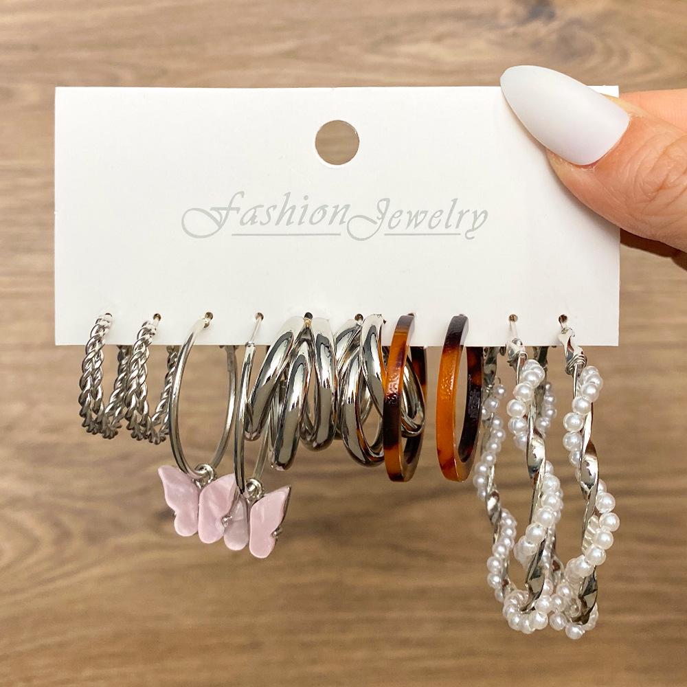 Inlagda pärlörhängen för kvinnor: Kreativ Fransk Retro Guldringar Set (6 stycken)