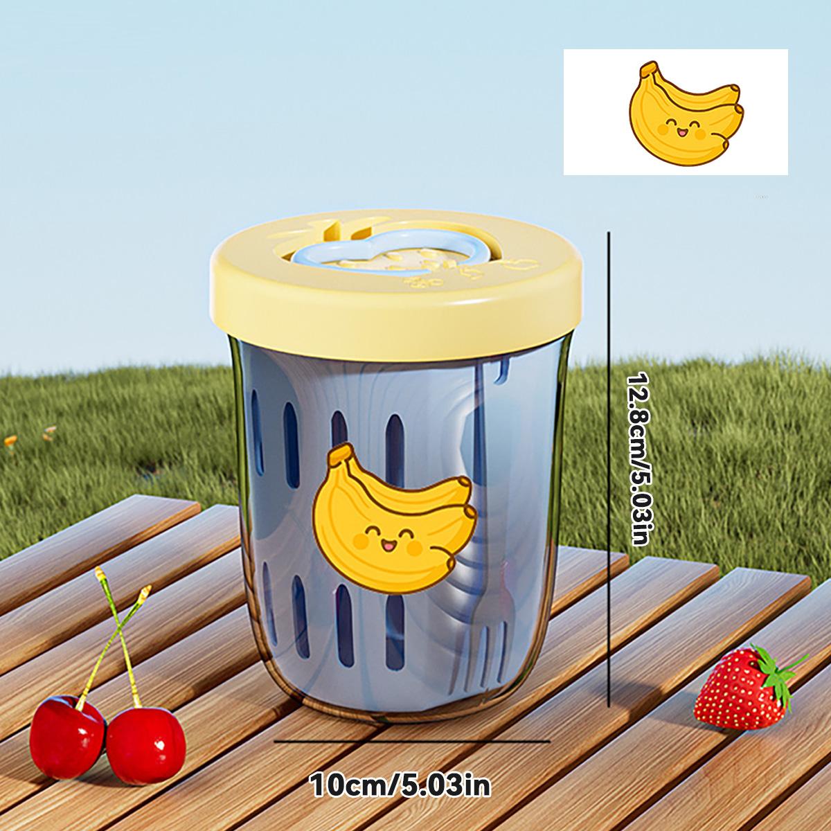 

WORTHBUY Double-Layer Drain Fruit Cup With Cartoon Sticker Portable Oat Container Plastic Salad Cup With Fork For Kids Students