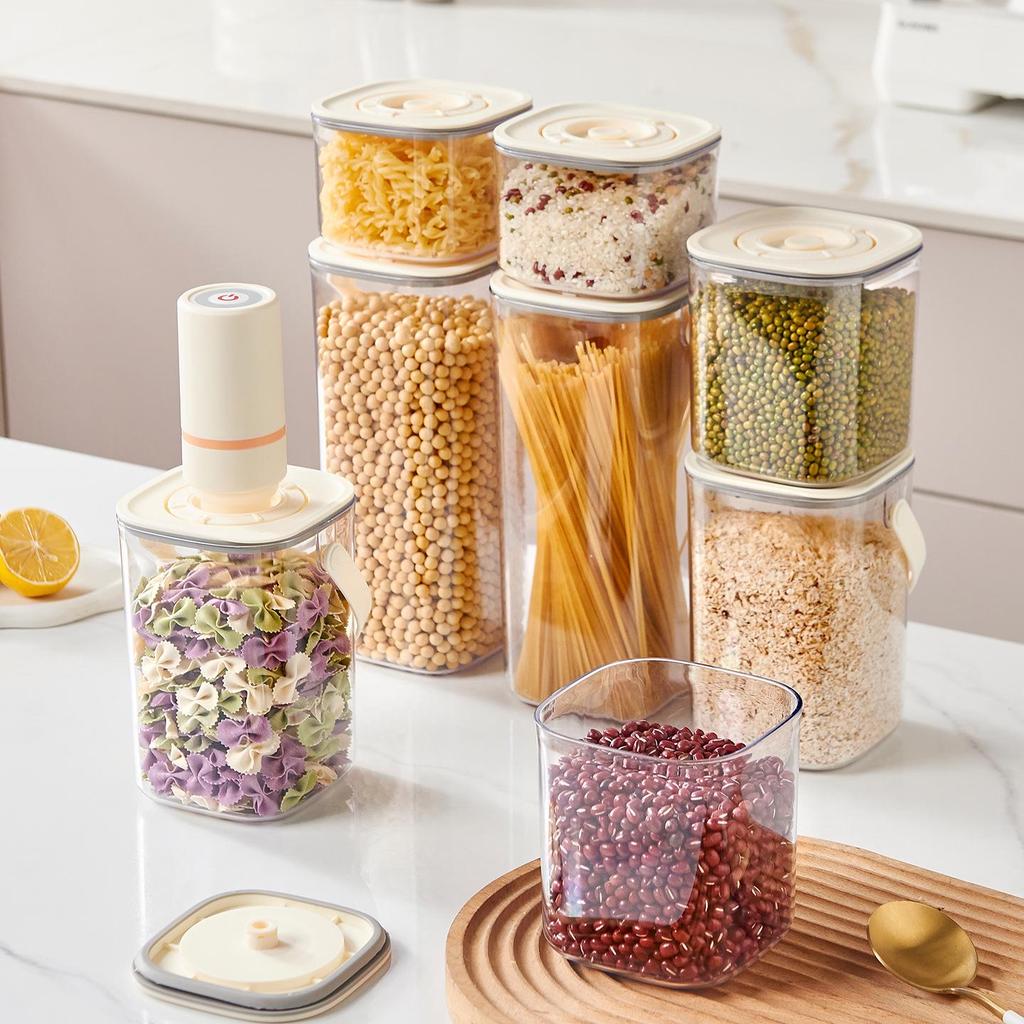 Transparent Food-grade Vacuum Seal Canisters for Kitchen Grain and Cereal Storage, Moisture-proof, Multi-size Set.