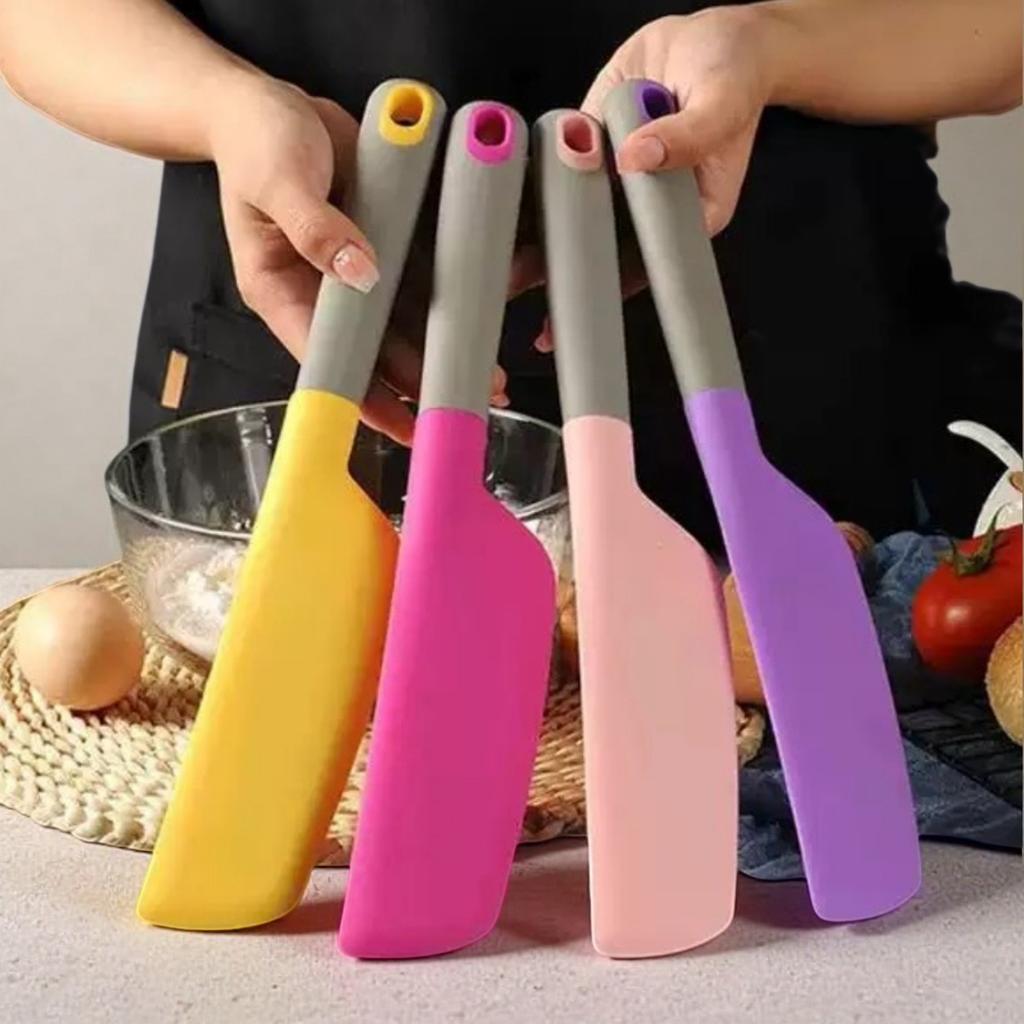 Long Silicone Spatula with Flexible Blade for Baking Cake Frosting and Food Mixing Kitchen Tool Durable Heat Resistant Handle