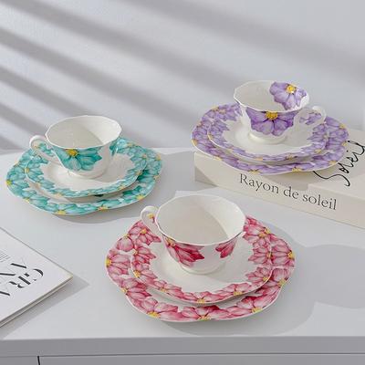 Hochwertige exquisite Nachmittagsteetassen, hochwertige Retro-Keramik-Kaffeebecher und Untertassen, Designgefühl, Nischen-Mädchenfest