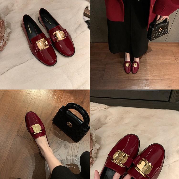 [] Fira Manor~ Super Soft Gold Buckle Lazy Man Commuting in Women's Small Leather Shoes