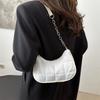 Kleine quadratische Tasche Damen Winter neuer Trend einfache Unterarmtasche Mode Diamantkette Umhängetasche