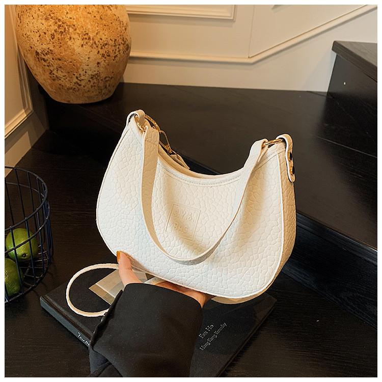 IELGY Ladies Underarm Bag All-Match Simple Style Hand Dumpling Bag