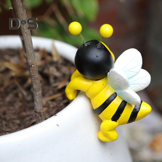 2 Pcs Bee Planter Ornament Hanging Bee Sculpture Resin Cartoon Honeybee Figurine for Potted Plants Flower Pot Edge Decor