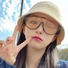 Trending Vintage Semi-round Sunglasses Women Fashion Outdoor Goggle Shades New Design UV400 Eyewear Fashion Retro Style