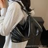 Large Capacity Bag Women's 2025 New French Niche High-end Commuting Large Bag Women's Shoulder Messenger Bag Women's Bag