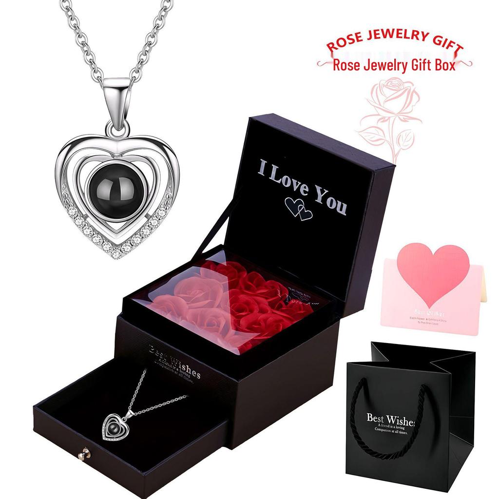 Naszyjnik Projekcyjny Ozon Podwójne Serce: Elegancki Wisiorek z napisem 'Kocham Cię' w 100 Językach