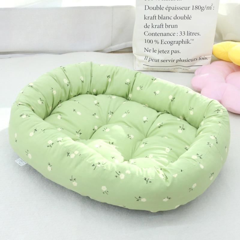 Four Season Universal Floral Cat Nest Quilted Doghouse Comfortable Breathable Oval Integrated Thick Pet Mat Suitable for Small Medium-sized Dogs Cats