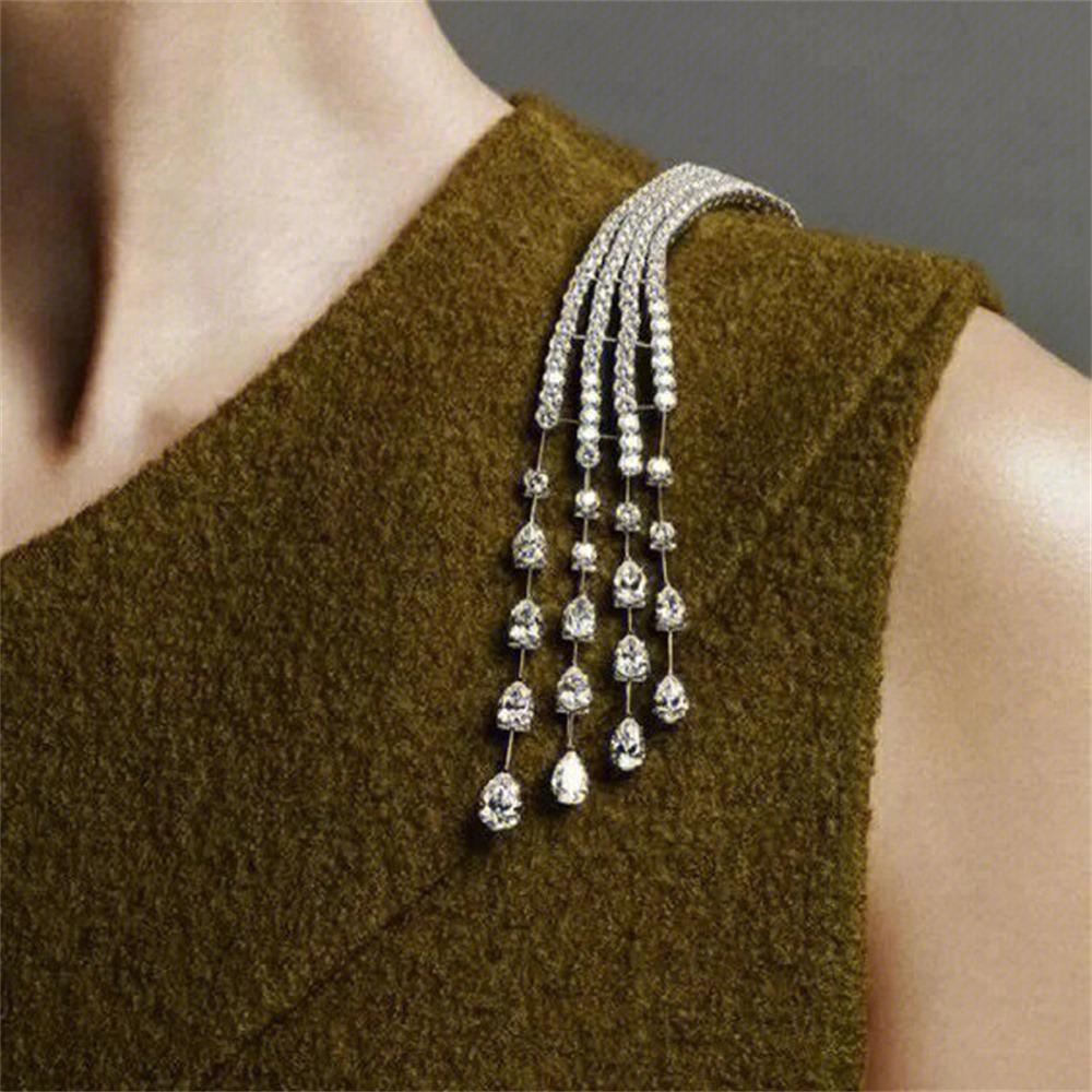 Fashion Long Tassel Rhinestone Crystal Brooch Handmade Sparkling Drop Dangling Broochs Jewelry Gifts Brooch Pins Women Bridal