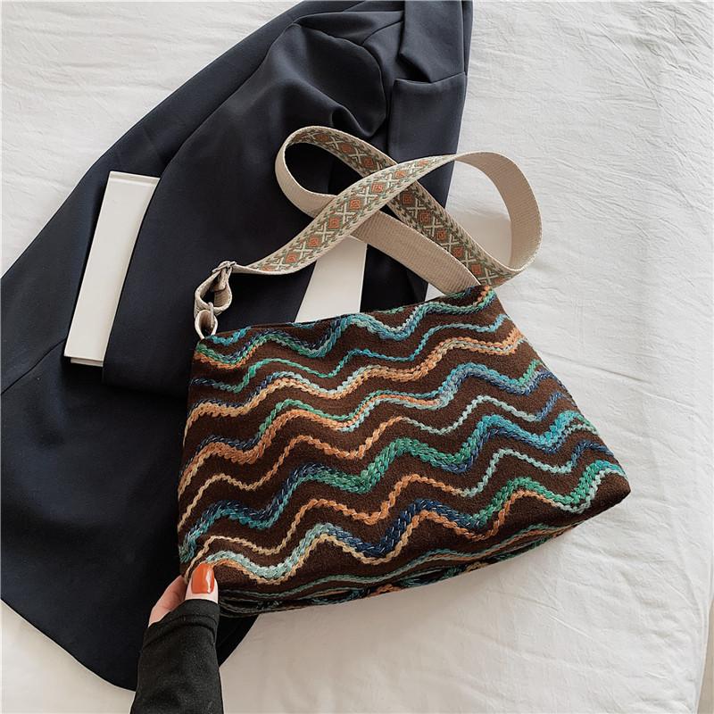 Retro Trendy Women's Canvas Tote Bag Casual Fashionable Crossbody Bag Ideal For Daily Use