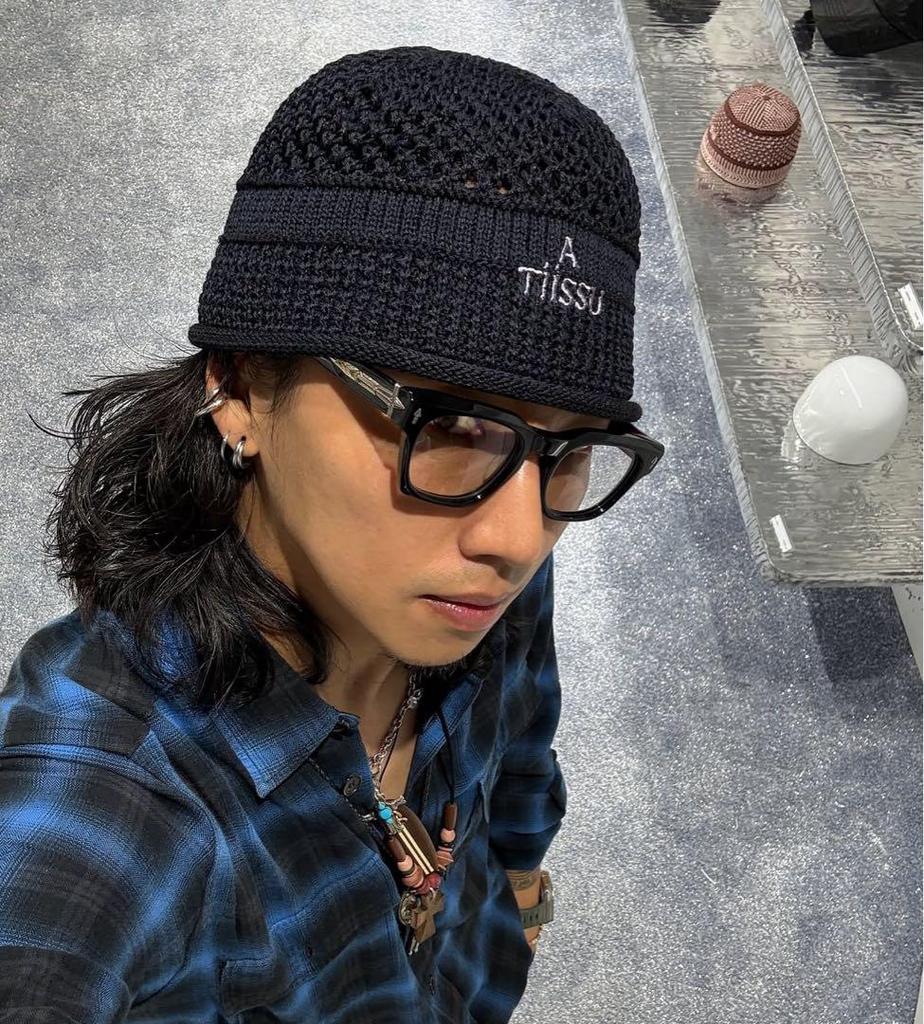 [USED] Atiissu Bucket Hat, Black Beanie, Knit