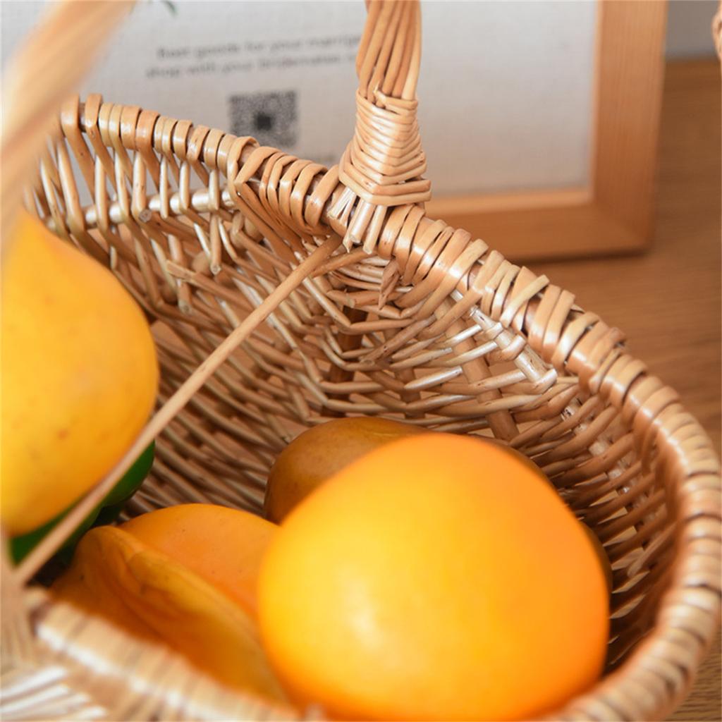 Brukervennlig Naturflettet Kurv Bærbar Og Pustende Perfekt For Pikniker Utflukter Og Hjemmeoppbevaring Av Frukt Og Grønnsaker