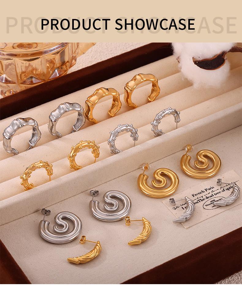 European & American C-Shaped Geometric Stud Earrings - Gold-Plated Titanium Steel Niche Design for Women