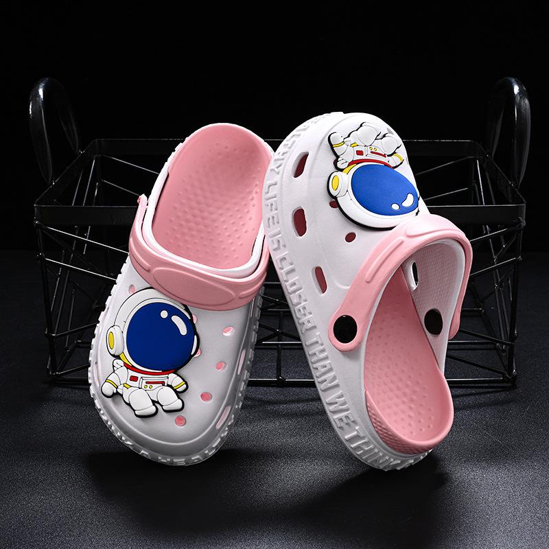 

Breathable And Comfortable Kids Summer Beach Sandals Lightweight Slip Resistant Eva Clogs For Ages All White Pink,35