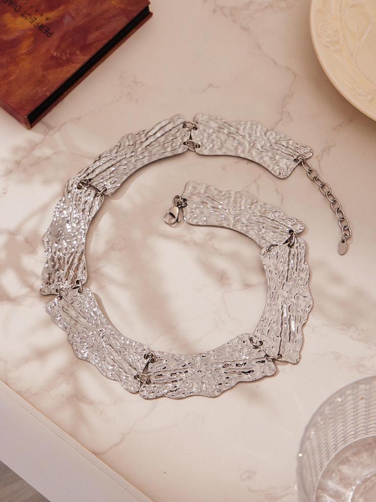 Vintage-Style Wide Textured Handmade Necklace: 18K Gold & Stainless Steel Women's Jewelry