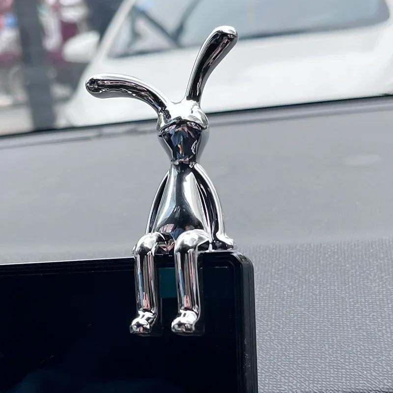 Car Ornaments Auto Center Console Pendant Rabbit Eco-friendly Plastic Cartoon Animal Rabbit Decorative Car Interior Decoration