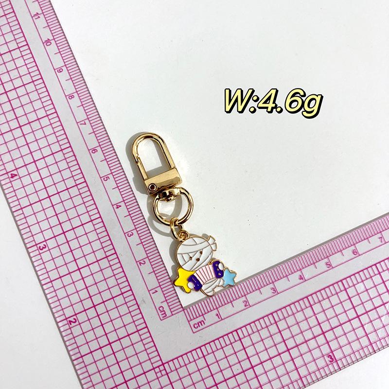 Cartoon Halloween Keychain: Cute Mummy, Pumpkin, Ghost & Skull Pendant