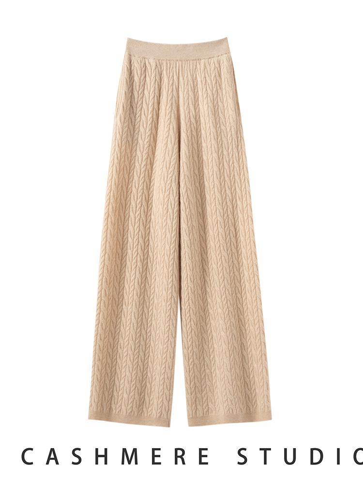 Women's Cashmere Cable Knit Round Neck Loose Sweater - Versatile, Simple, Autumn Winter Style