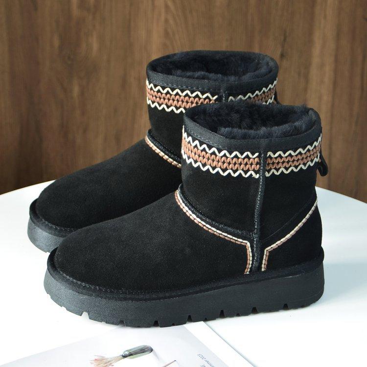 Australian wool snow boots 2025 winter new women's ethnic wind northeast non-slip thick-soled warm snow shoes
