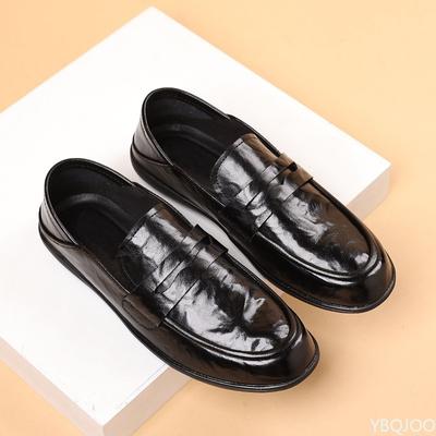 Sapatos Novos de Couro Primavera e Verão Sapatos Doudou Estilo Britânico Vestido Business Casual Homem Preguiçoso Um Pedal Mocassins Homem