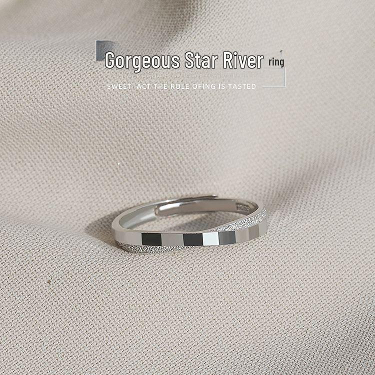 Inel Stea cu Cinci Colțuri pentru Femei - Lux Lejer, Design Coreean High-End, Bandă Argintie pentru Degetul Arătător, Perfect pentru Studente.