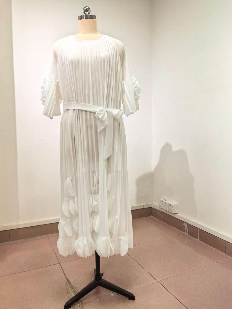 European & African Plus Size Floral Trumpet Sleeve Pleated Maxi Dress