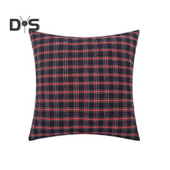 Vánoční povlak na polštář kostkovaný potisk Jednostranný potisk Stálobarevný skrytý zip Dostupné dvě velikosti Dekorace na pohovku Throw Povlak na polštář Polštář Sham