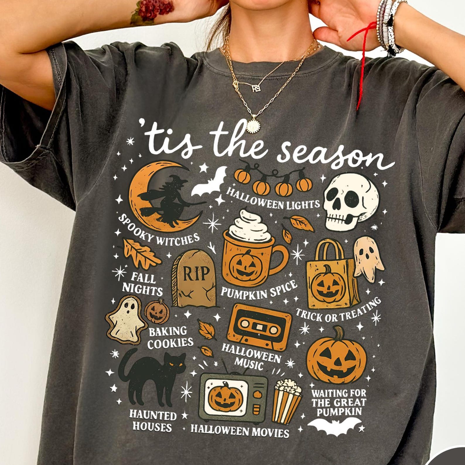 Vintage Halloween Comfort Colors® Shirt, Tis the Season, Retro Halloween Aesthetic, Women s Halloween Shirt, Pumpkin Witch Graphic Tee M