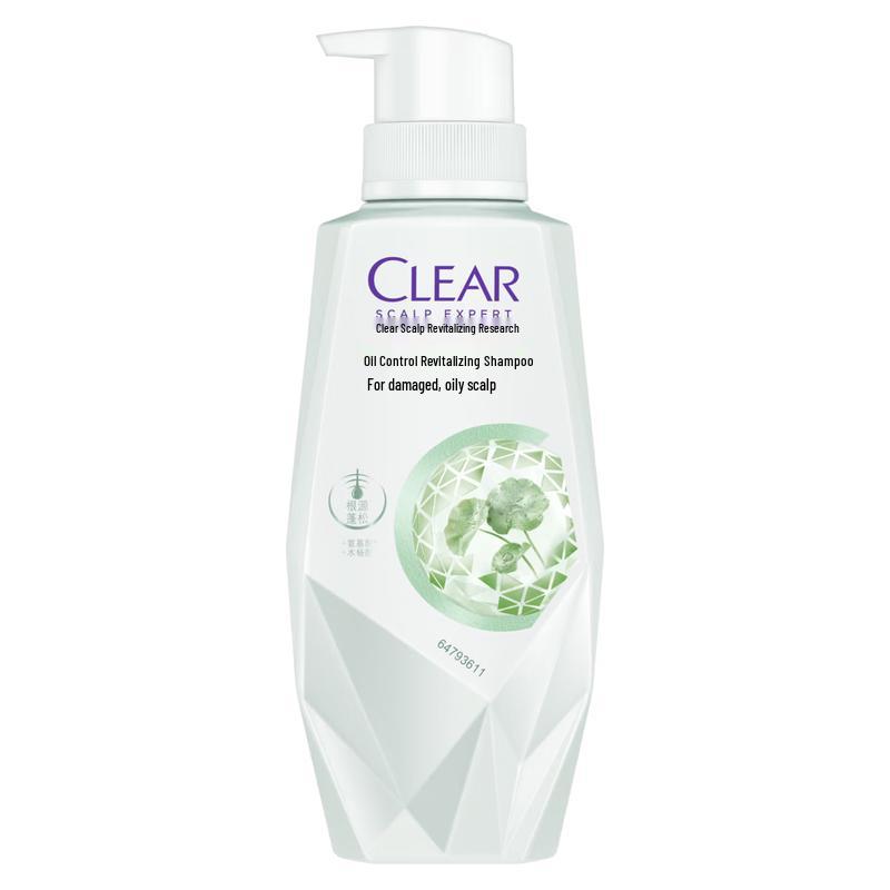 CLEAR Scalp Care Oil Control Revitalizing Shampoo