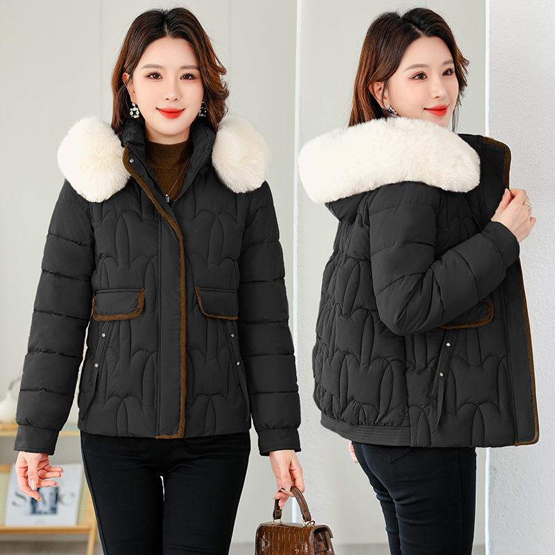 New cotton-padded clothes women's short autumn and winter jackets, large fur collar removable hat, warm cotton-padded clothes, foreign style fashionab