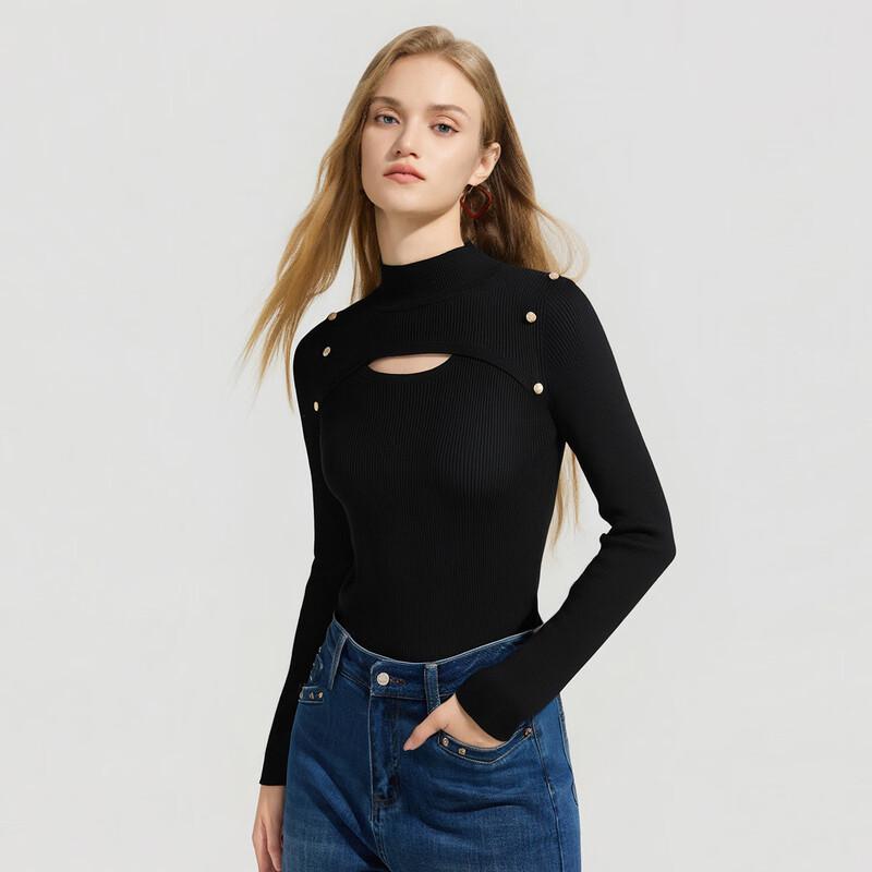 

Женский элегантный пуловер с высоким воротником S