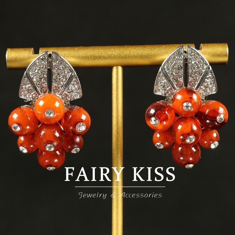 Temperament Red Beads Diamond Light Luxury Simple High-end Fashion Earrings Versatile Ear Clips 925 Silver Needle