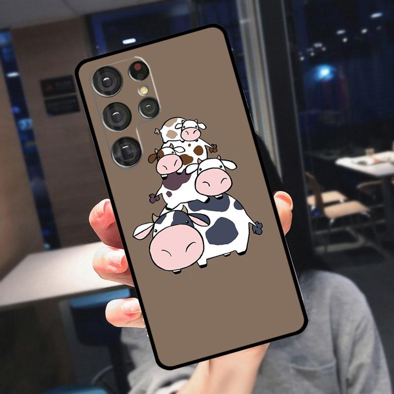 Cartoon Cute Cow Spots Cover For Samsung Galaxy S25 S24 S21 S22 S23 Ultra S9 S10 Plus S24 FE S21 FE Phone Case