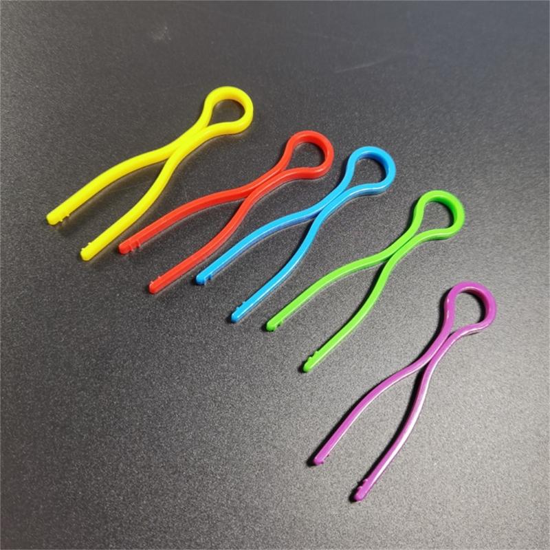 20Pieces Bobbin Clip Holder Spools Clamp Thread Buddies Clamps Bobbin Thread Organizers for Sewing Machine Accessories