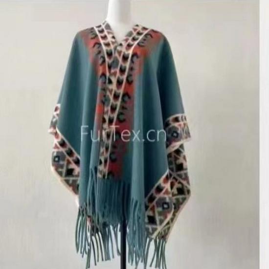 Elegant Ethnic Ink Painting Cape Shawl with Tassels - Versatile Travel Scarf Cloak