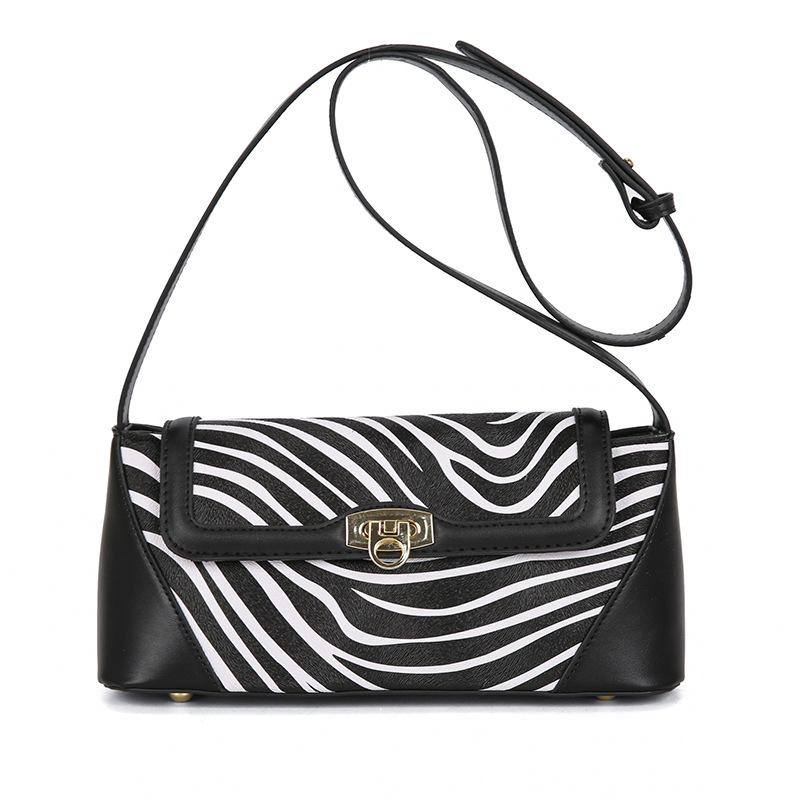 

2025 осень и зима леопардовый принт высококлассная одноплечевая лоскутная маленькая квадратная сумка ретро деловая сумка-мессенджер модная универсальная женская сумка