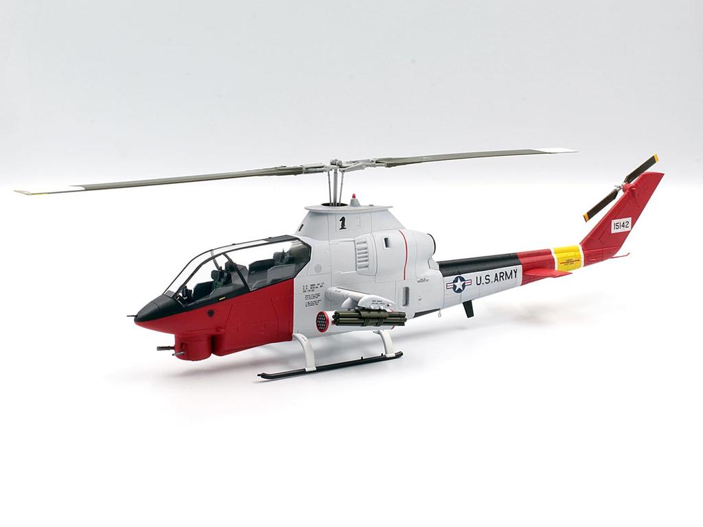 ICM Scale Army Arctic Cobra Plastic Model Kit 48299 1/48 U.S. AH-1G