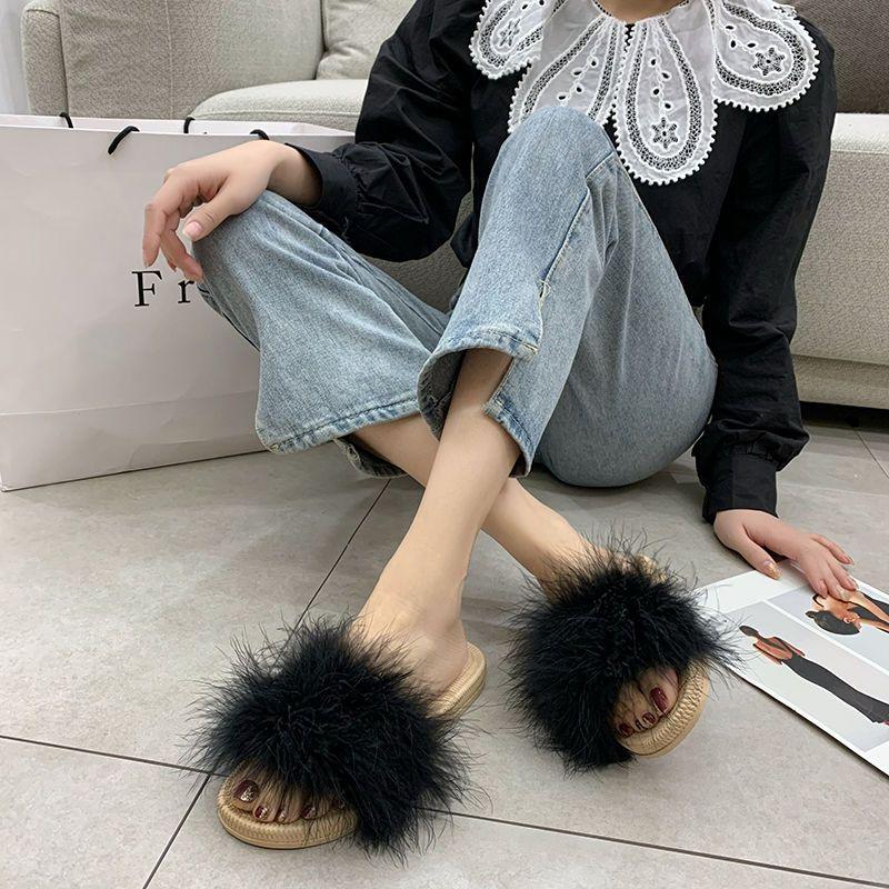 

Шлепанцы плоские женские тапочки пушистые сандалии резиновые летние белые туфли для женщин 2024 пушистые детские новые модные уникальные 39 37