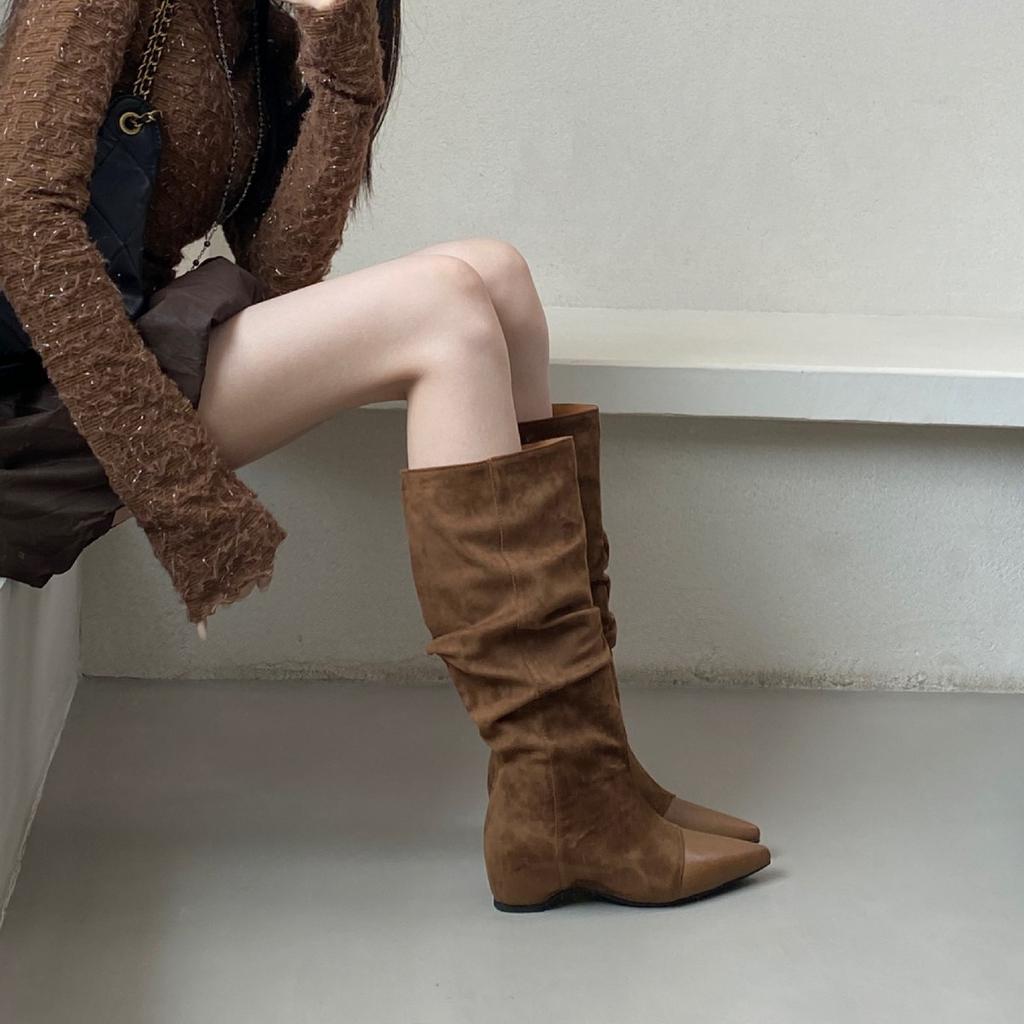 Pointed Boots Women's Inner Height Increase Retro 2025 New Thick Heel Pile Boots But Knee High Knight Boots