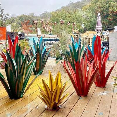 Rustikale Skulptur, groß, Tequila, rustikale Metallpflanzen für den Außenbereich, Terrasse, Hof, Heimdekoration, handbemalte Agave, Gartenstatue, Rasenornament, Pfahl, 27 cm