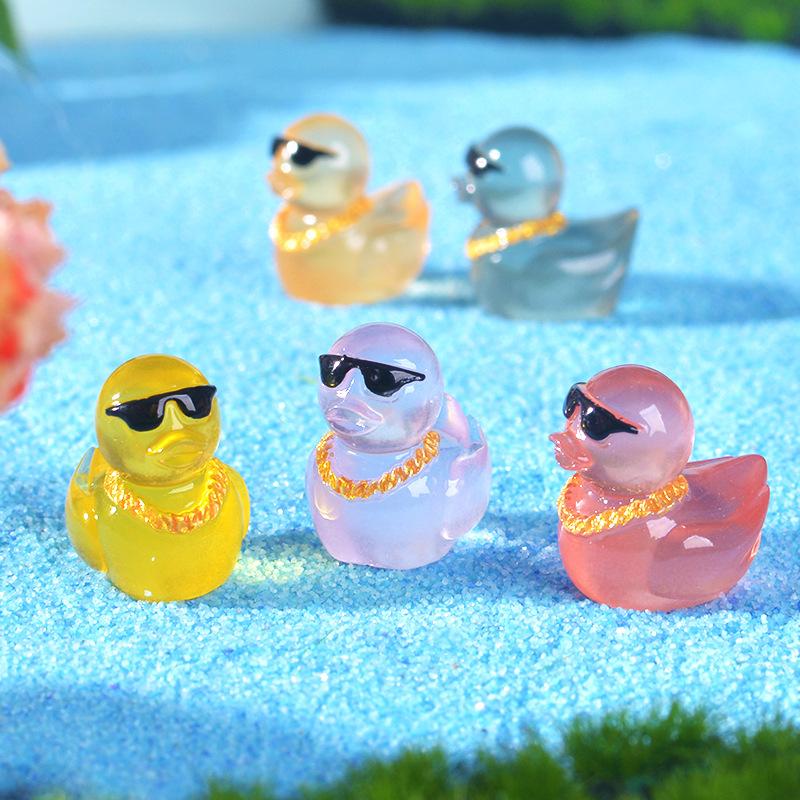10/20pcs Luminous Mini Resin DucksGlow in The Dark Cool Style Mini Duck Figures For DIY Fairy Garden Micro Landscape Aquarium