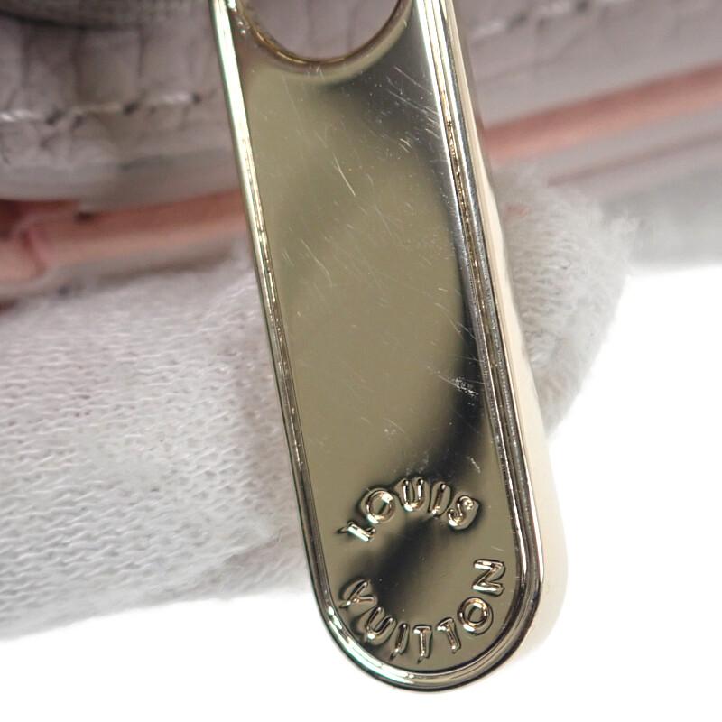 Louis Vuitton M13470 Bifold Wallet Bloom Grey/pink Monogram Mahina Women