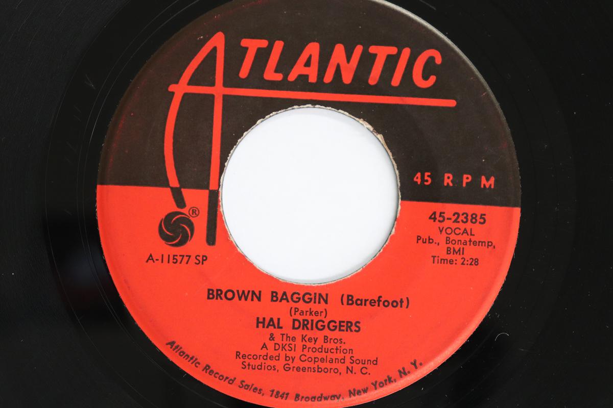 

7inch Record HAL DRIGGERS & THE KEY BROS. - Brown Baggin (Barefoot) / Black Pep 452385 ATLANTIC 1967 US Soul/Funk Used