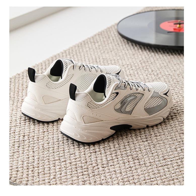 Anta Sports Life Collection Breathable Low Top Casual Shoes Men's Papyrus White Silver 112538811-1