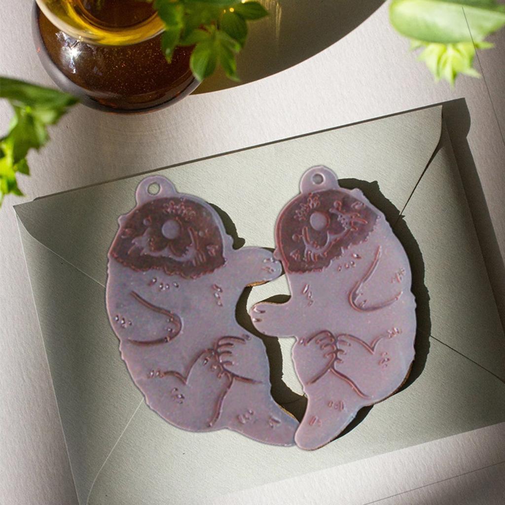 Resin Pendant Molds with Hole for Epoxy Resin Keychain Making Otters Shape Silicone Pendant Molds for Jewelry Making