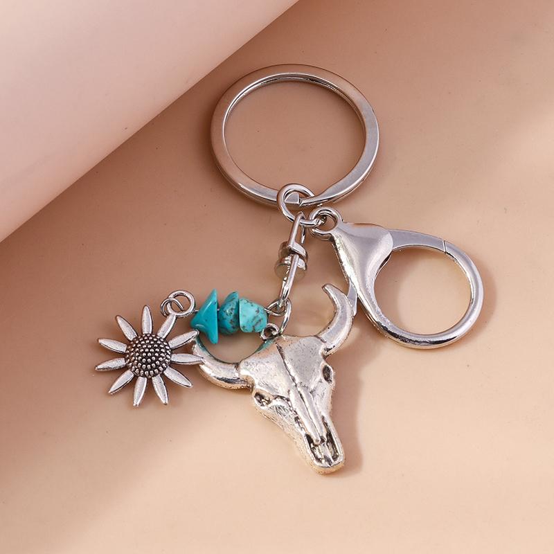 Retro Ethnic Turquoise Animal Keychain Metal Bohemian Tassels Key Ring Pendants for Bag Decor DIY Key Chain Accessories