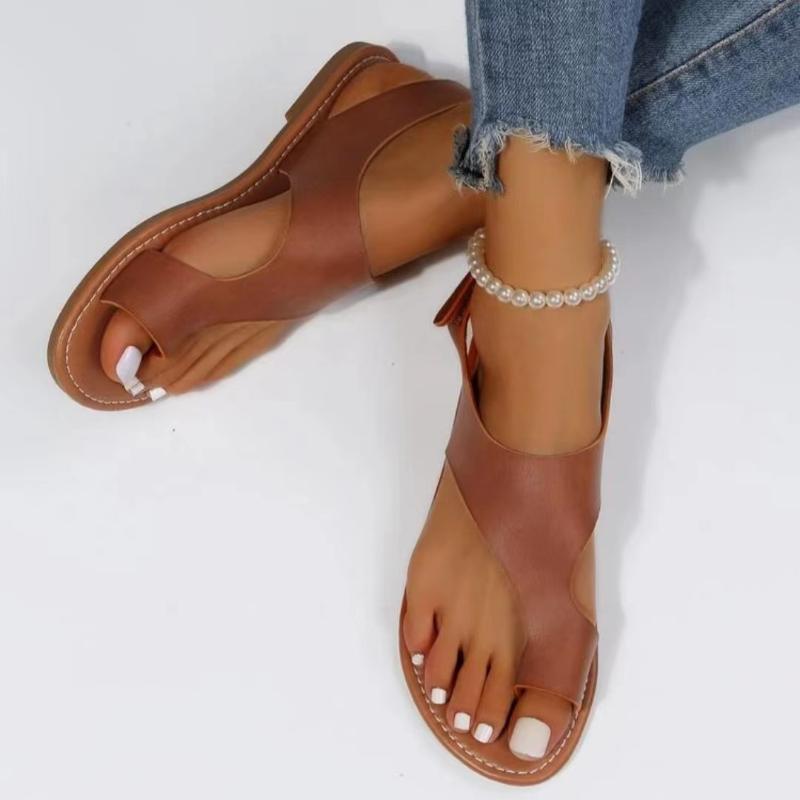 Fashionable Flat Bottomed Beach Sandals 2024 New Women's One Line Buckle Leather Exposed Toe Sexy Luxury Design Sandals Zapatos